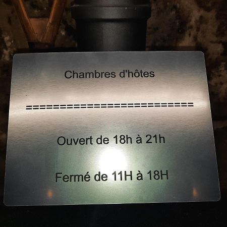 Chambres D'Hotes Domaine La Touche Pleine-Fougères Exteriör bild