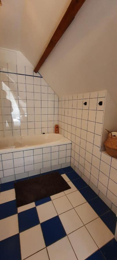 Chambres D'Hotes Domaine La Touche Pleine-Fougères Exteriör bild